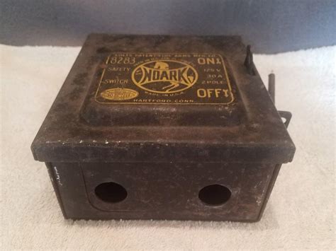 Vintage Colt Noark Firearms Mfg. Co Fuse Electric Box Breaker 